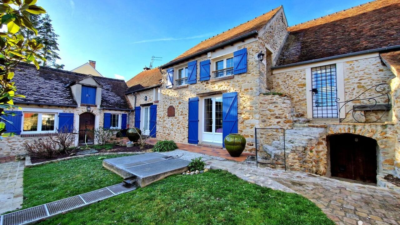 maison 8 pièces 304 m2 à vendre à Ozouer-le-Voulgis (77390)