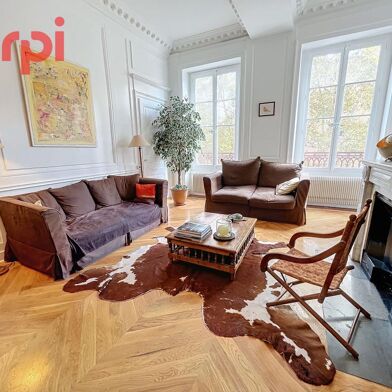 Appartement 4 pièces 560000 €