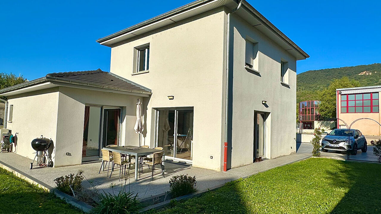 maison 5 pièces 110 m2 à vendre à Lagnieu (01150)