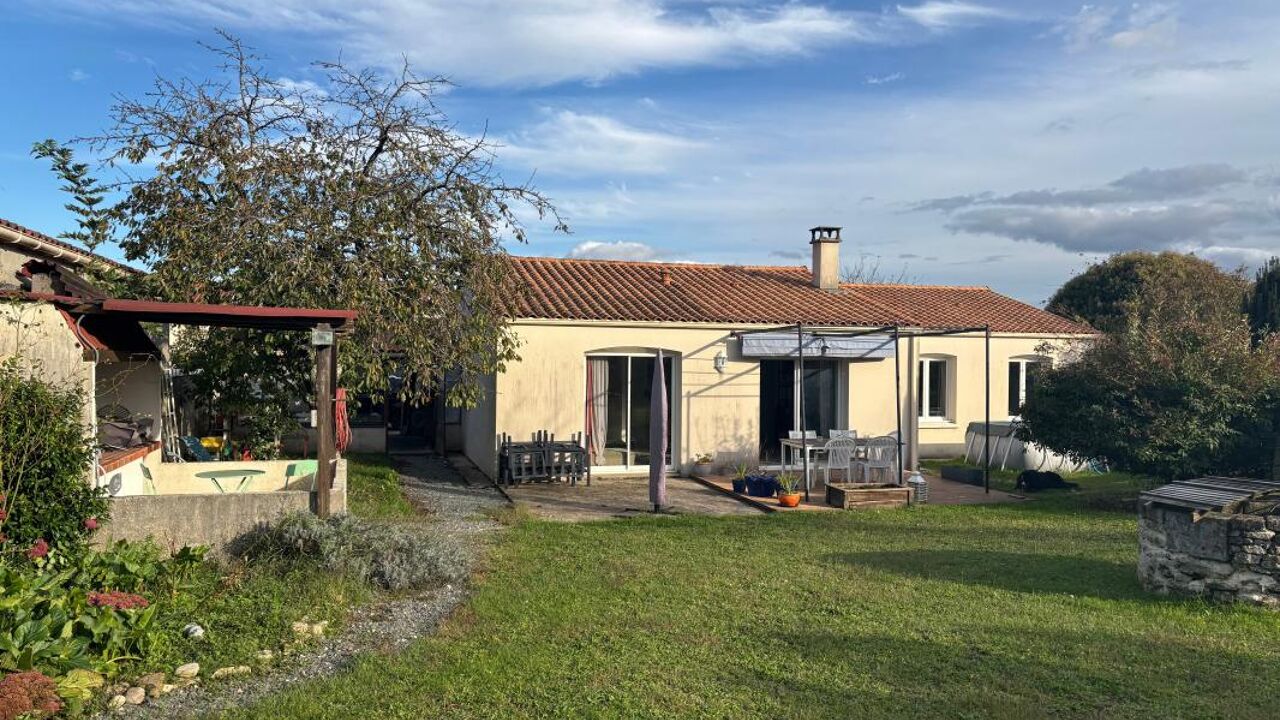 maison 5 pièces 115 m2 à vendre à Tonnay-Charente (17430)