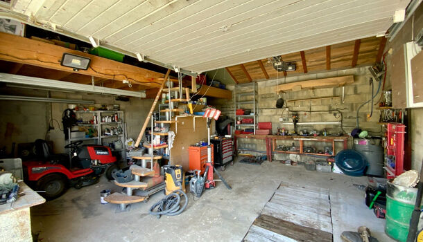 Villa / Maison 9 pièces  à vendre Neuillac 17520