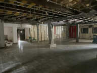 Complexe  de 550 m² en ZAC PAU NORD — photo 2