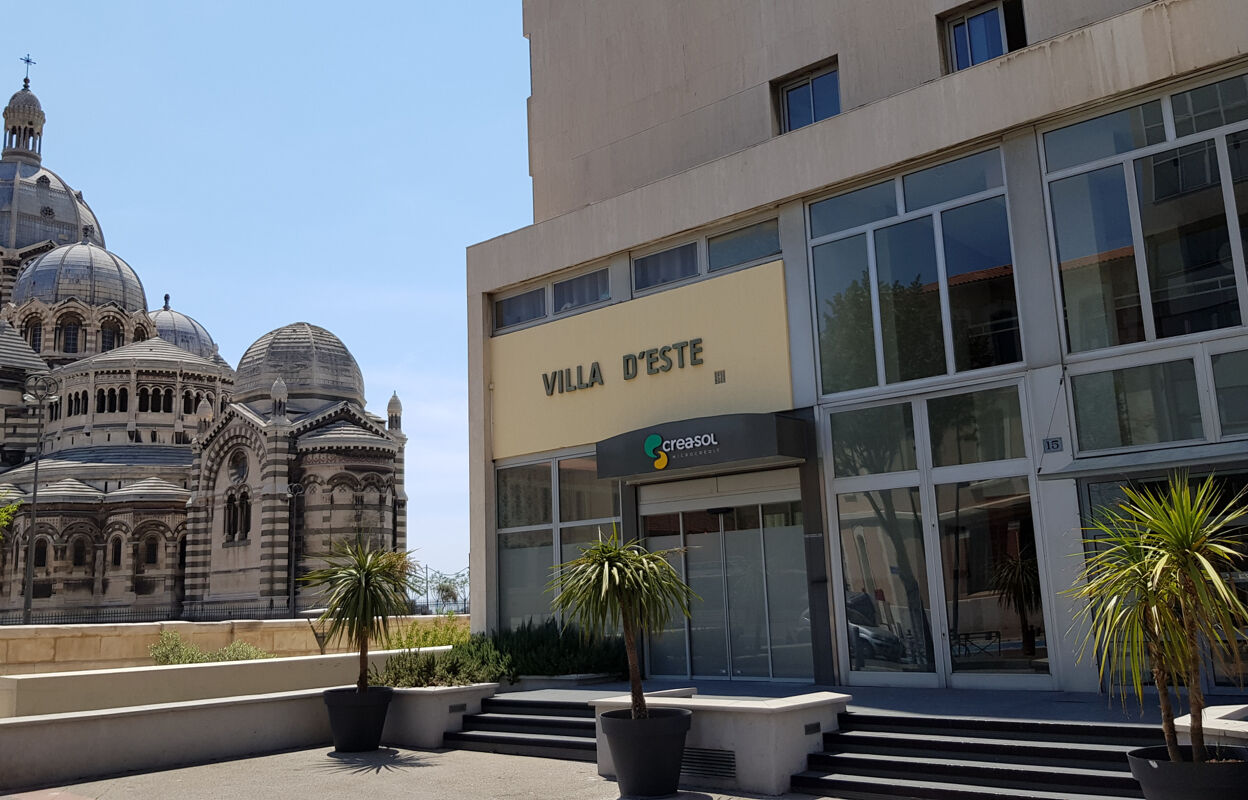 bureau  pièces 70 m2 à louer à Marseille 2 (13002)