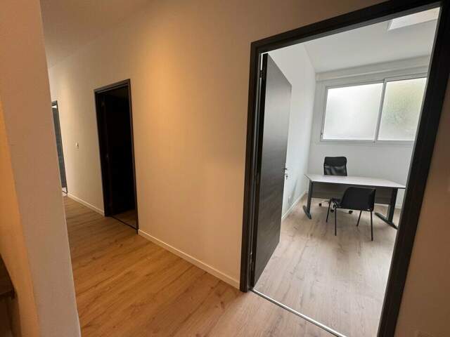 à VENDRE — photo du bien