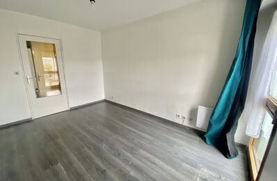 location appartement 401 € CC /mois à proximité de Le Cellier (44850)