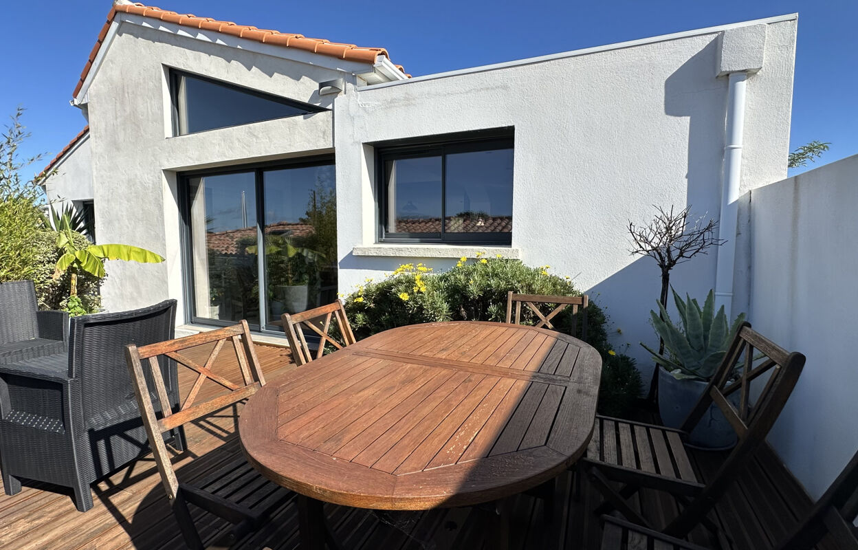 maison 7 pièces 170 m2 à vendre à Vaux-sur-Mer (17640)