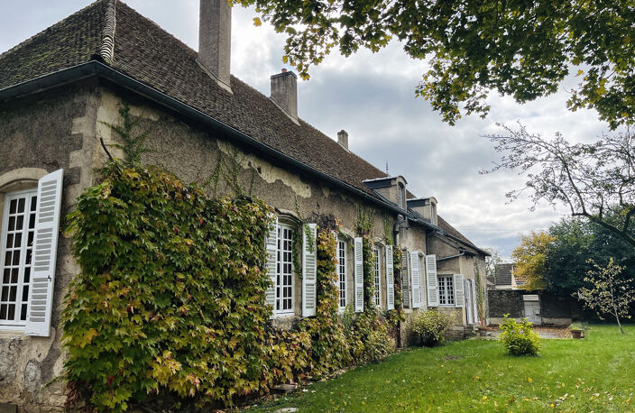 5 MIN BEAUNE - Propriété XVIIIème sur 1,4Ha — photo 2