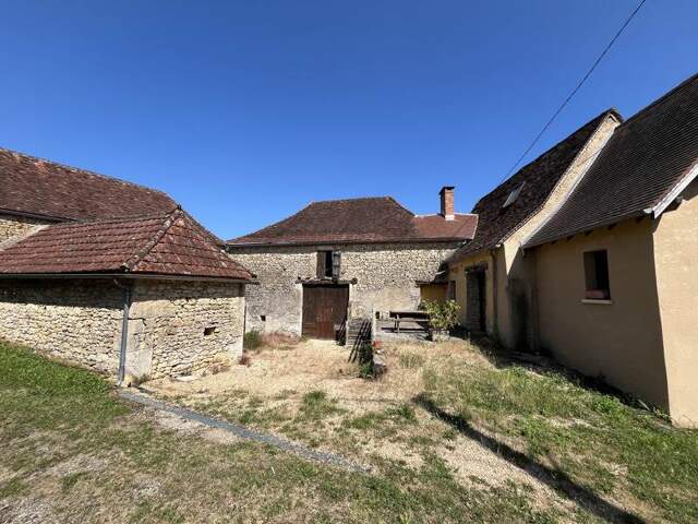 Ferme (tte) de 4 pièces principales — photo du bien