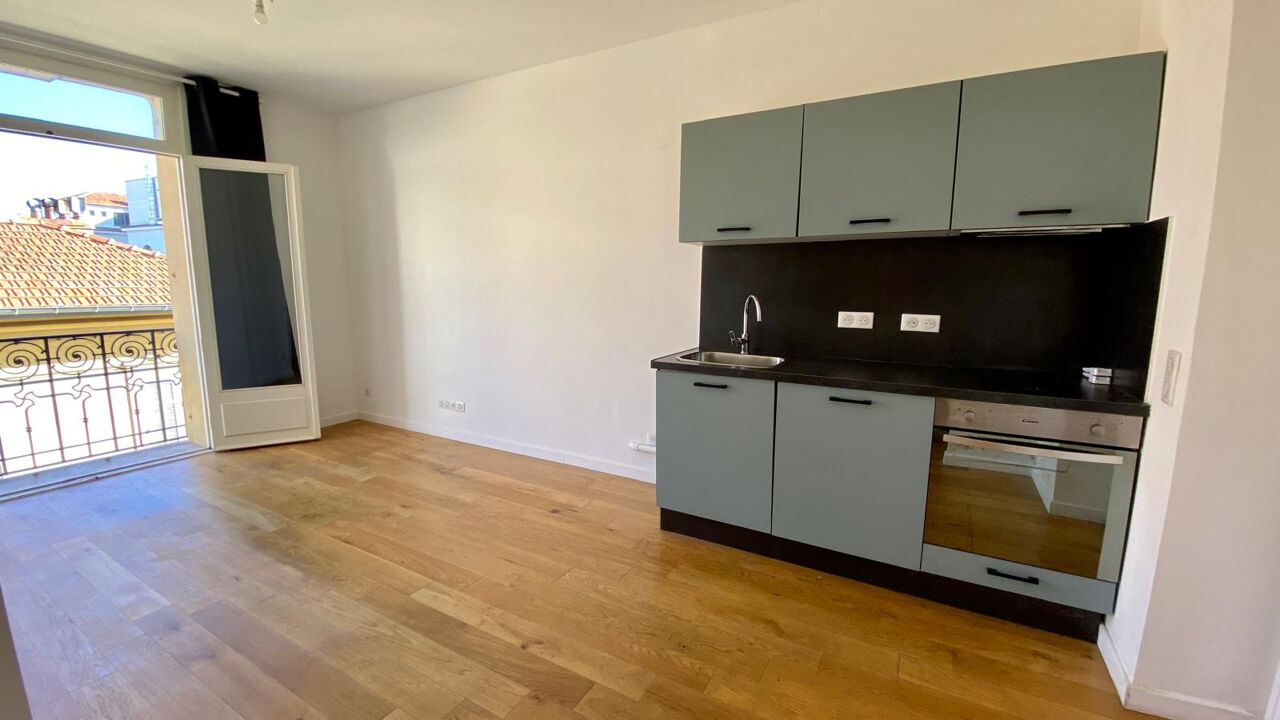 appartement 2 pièces 26 m2 à louer à Cannes (06400)