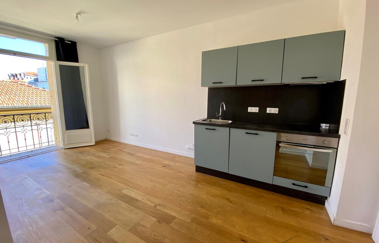 appartement 2 pièces 26 m2 à louer à Cannes (06400)