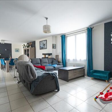 Maison 4 pièces 274349 €