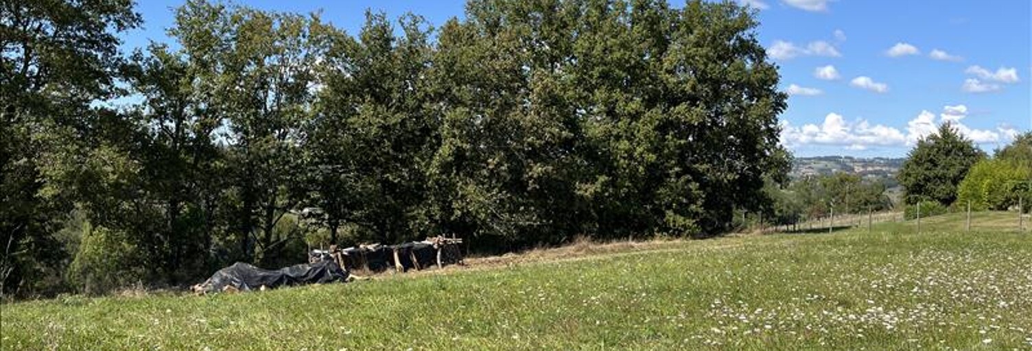 Terrain  2290 m² à vendre à Saint-Cyprien (19130)