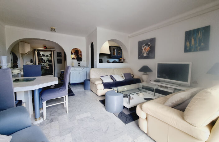 EXCLUSIVITE - 3 PIECES REZ-DE-JARDIN   BOULOURIS — photo 2