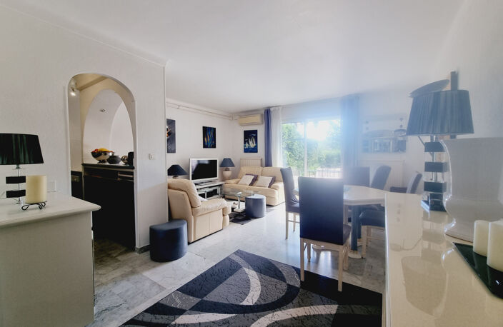 EXCLUSIVITE - 3 PIECES REZ-DE-JARDIN   BOULOURIS — photo 5