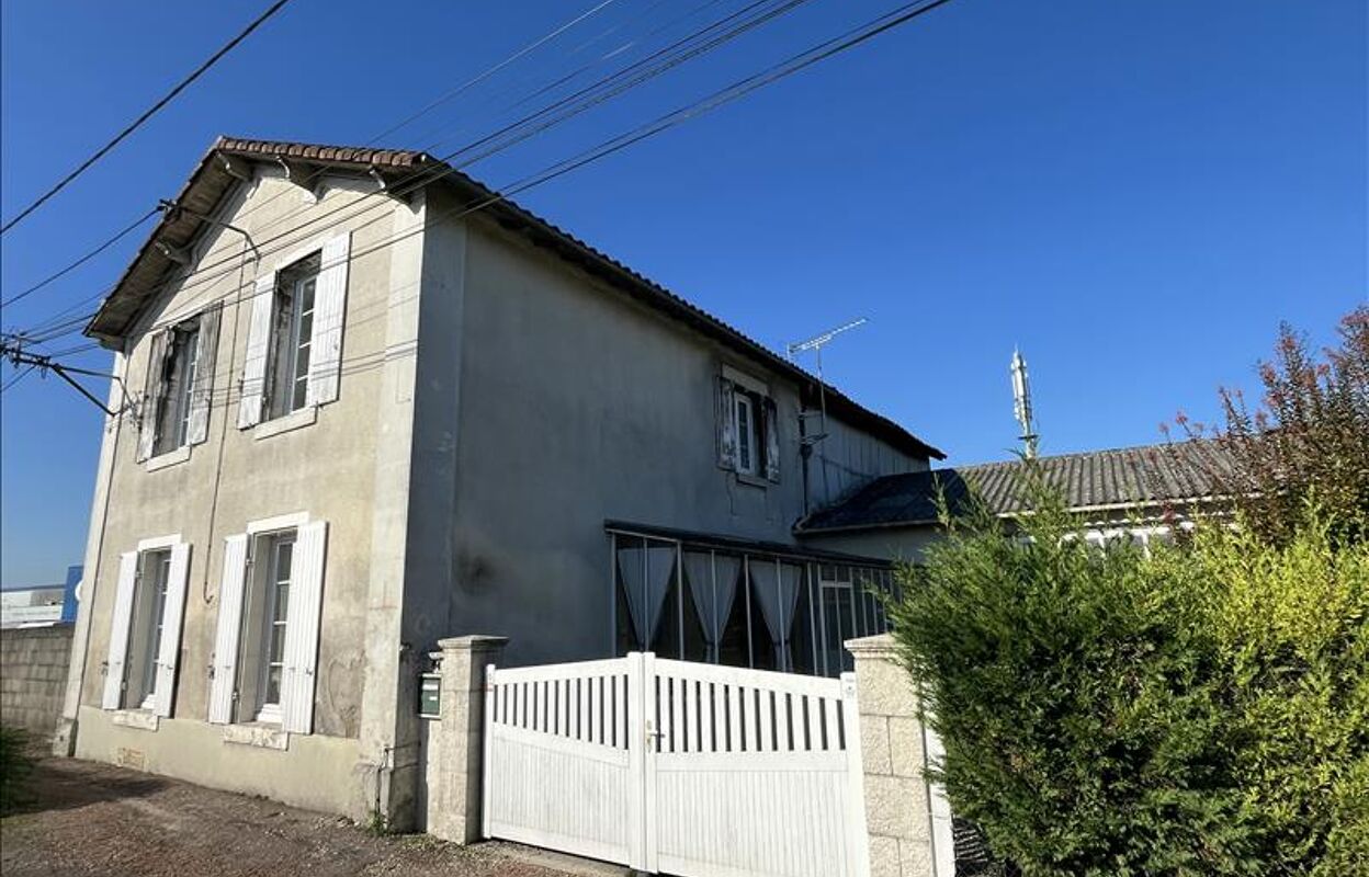 maison 4 pièces 110 m2 à vendre à Châteaubernard (16100)