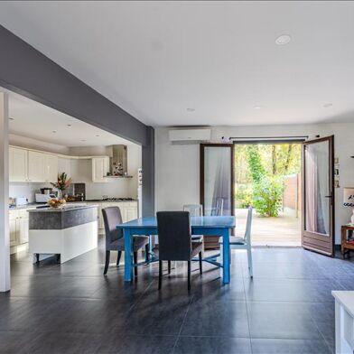 Maison 4 pièces 400900 €