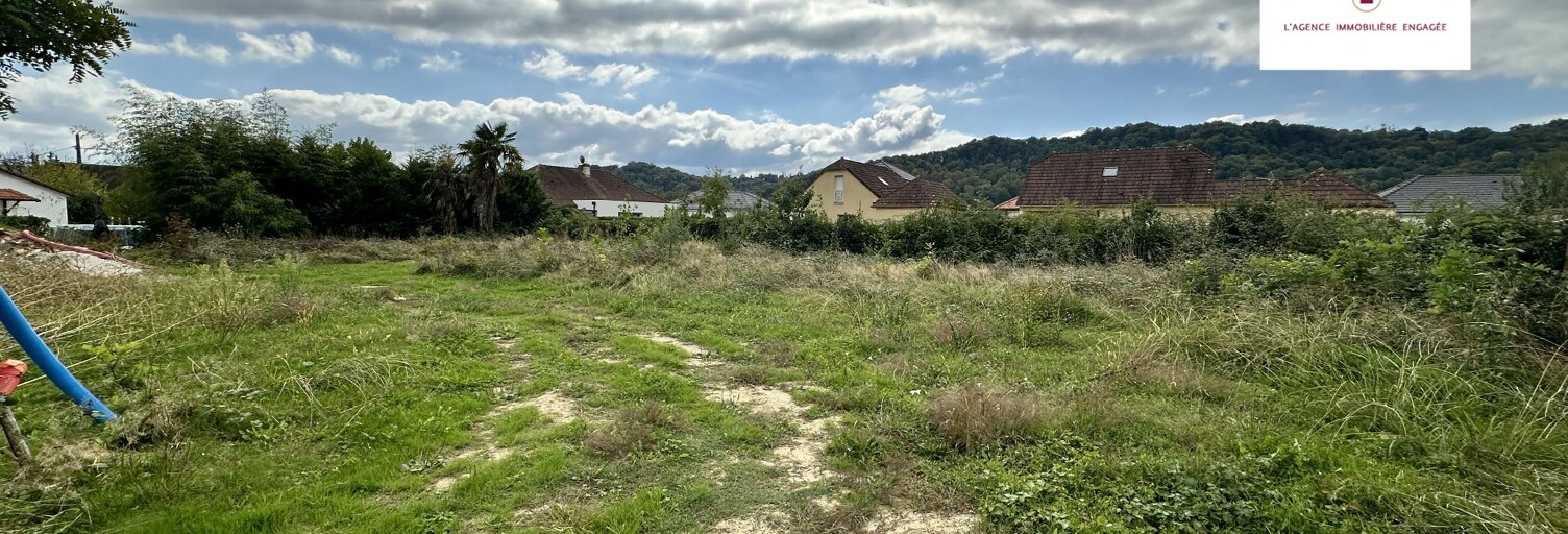 Terrain  725 m² à vendre à Laroin (64110)