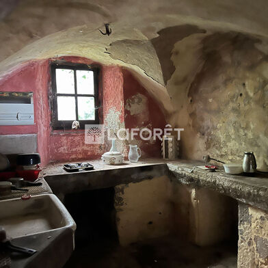 Maison 8 pièces 55000 €