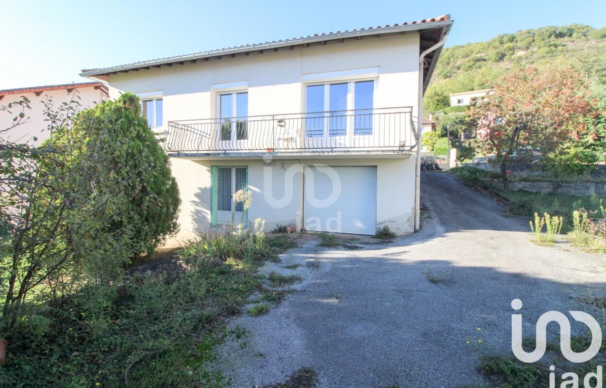 maison 6 pièces 120 m2 à vendre à Saint-Affrique (12400)