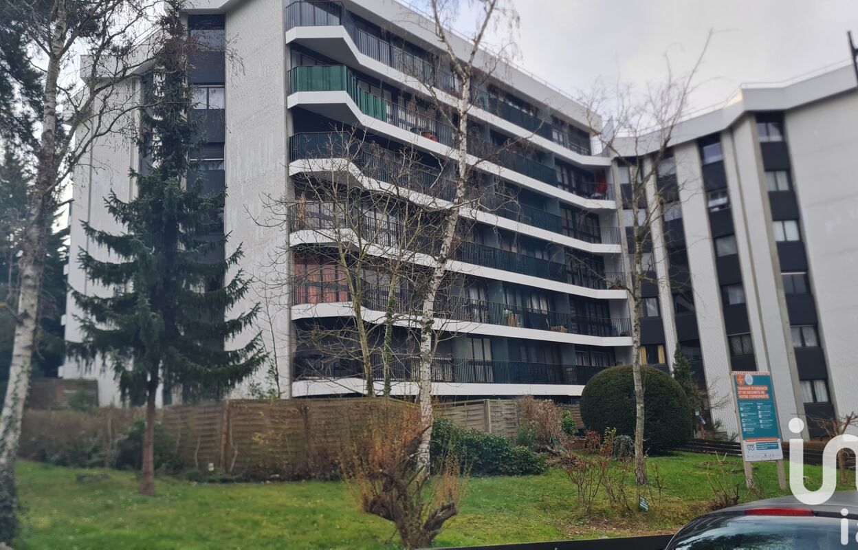 appartement 5 pièces 67 m2 à vendre à Grigny (91350)