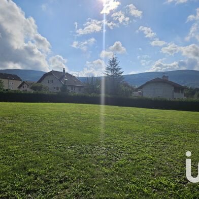Terrain  340000 €
