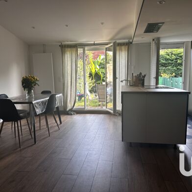 Maison 5 pièces 82 m²