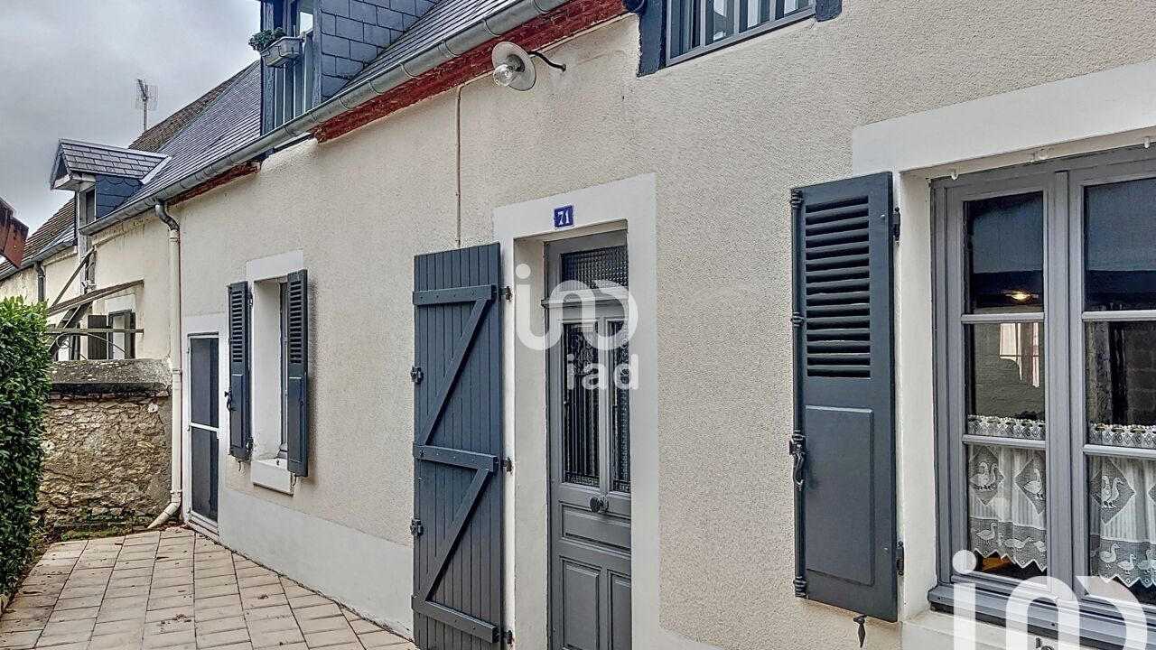 maison 7 pièces 140 m2 à vendre à Saint-Florent-sur-Cher (18400)