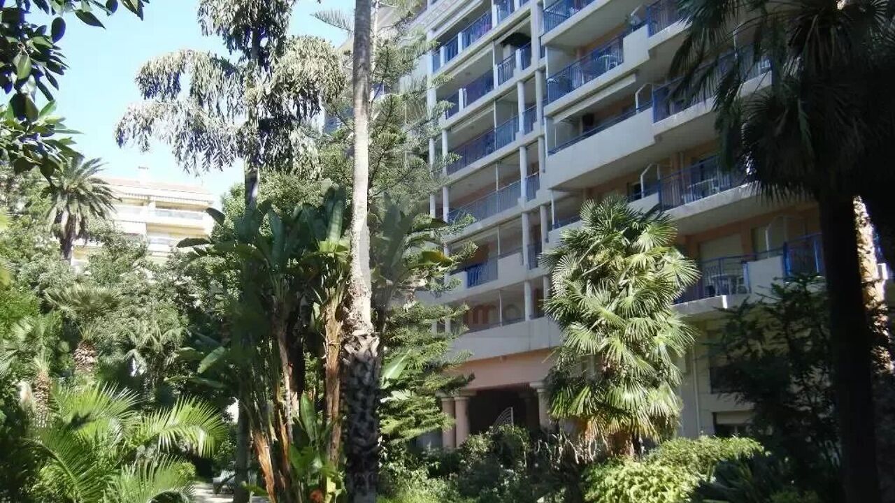 appartement 2 pièces 31 m2 à vendre à Menton (06500)