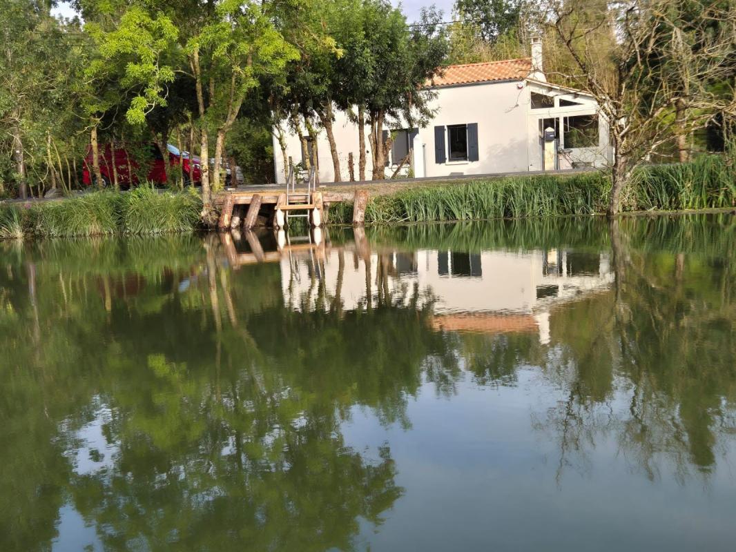 Villa / Maison  T3 à vendre Taugon 17170