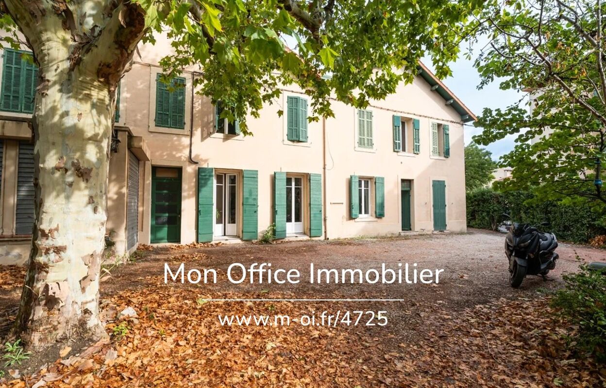 immeuble  pièces 590 m2 à vendre à Aix-en-Provence (13090)