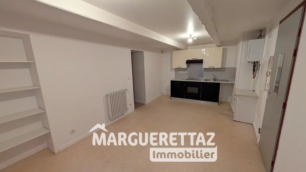 appartement 2 pièces 41 m2 à vendre à Saint-Jeoire (74490)