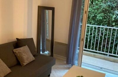 location appartement 630 € CC /mois à proximité de Èze (06360)