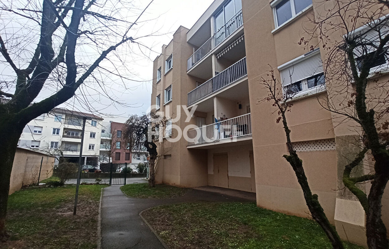 appartement 3 pièces 72 m2 à vendre à Décines-Charpieu (69150)