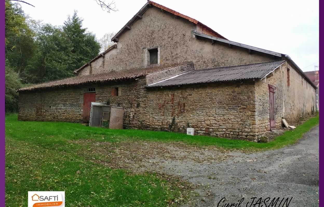 immeuble  pièces 210 m2 à vendre à Clavé (79420)