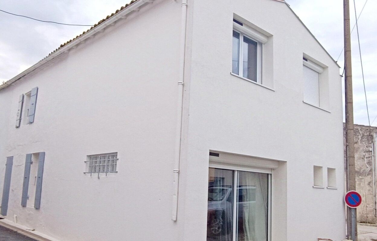 maison 4 pièces 105 m2 à vendre à Le Gua (17600)