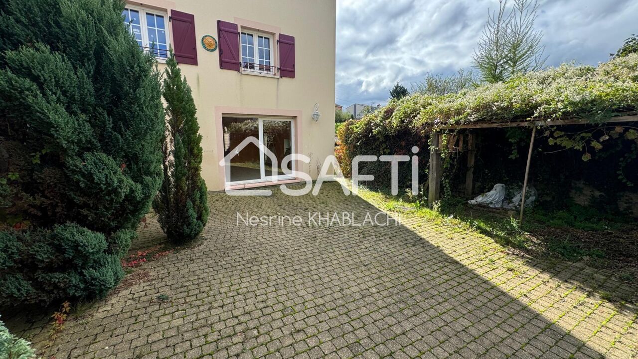 maison 10 pièces 215 m2 à vendre à Ugny (54870)