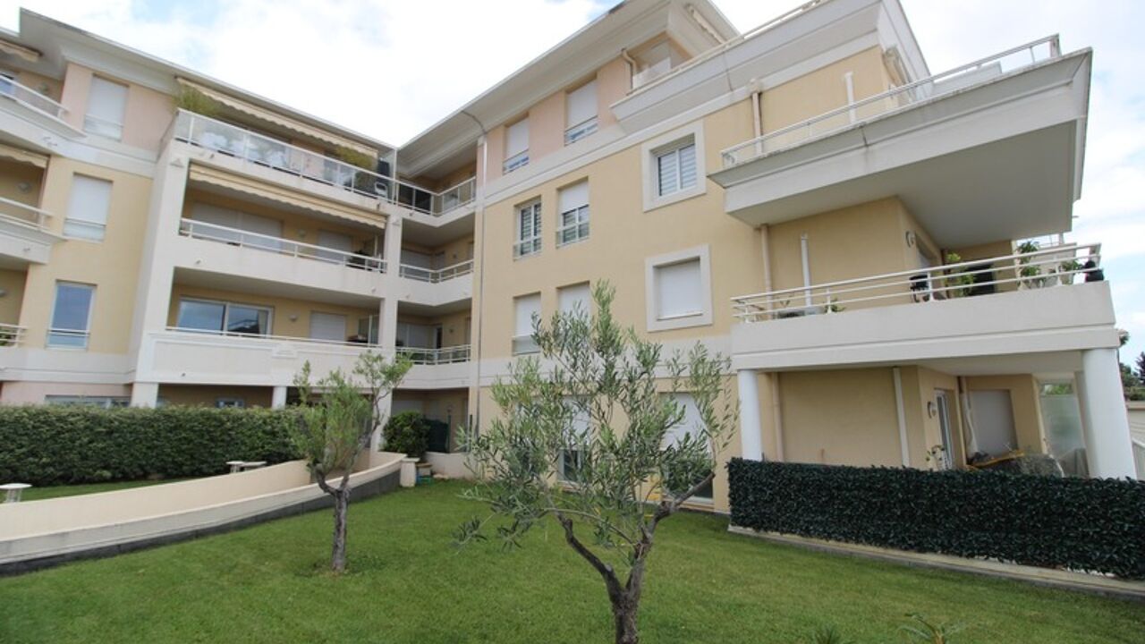 appartement 3 pièces 57 m2 à vendre à Grasse (06130)