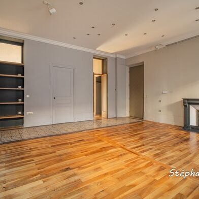 Appartement 5 pièces 122 m²