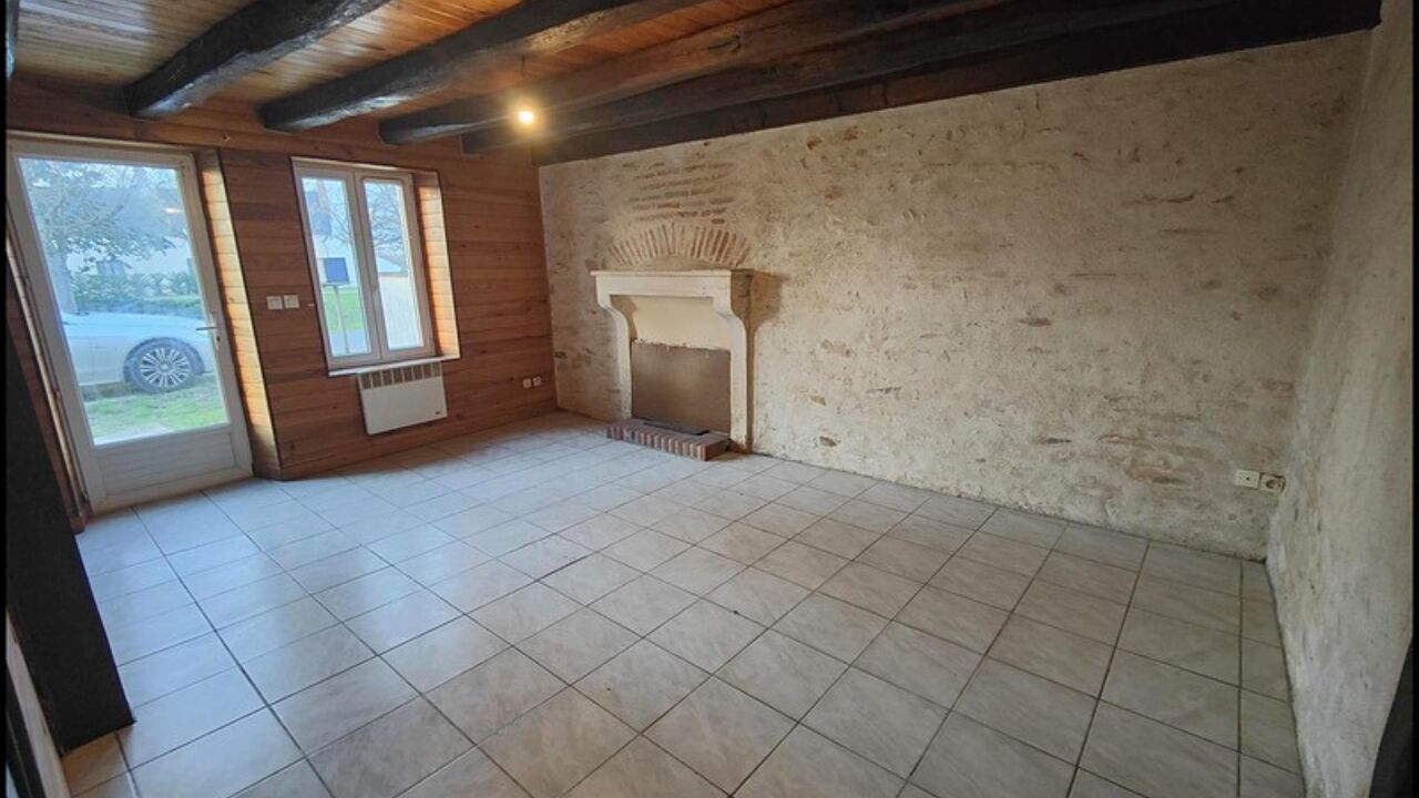 immeuble  pièces 107 m2 à vendre à Saint-Florent-sur-Cher (18400)