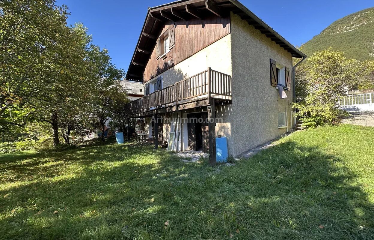 maison 4 pièces 96 m2 à vendre à Saint-André-les-Alpes (04170)