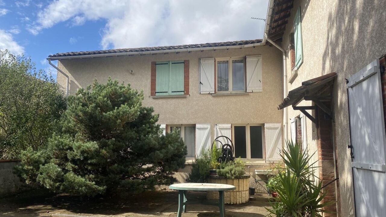 maison 9 pièces 270 m2 à vendre à Cambon (81990)