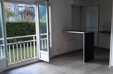 location appartement 640 € CC /mois à proximité de Salouël (80480)