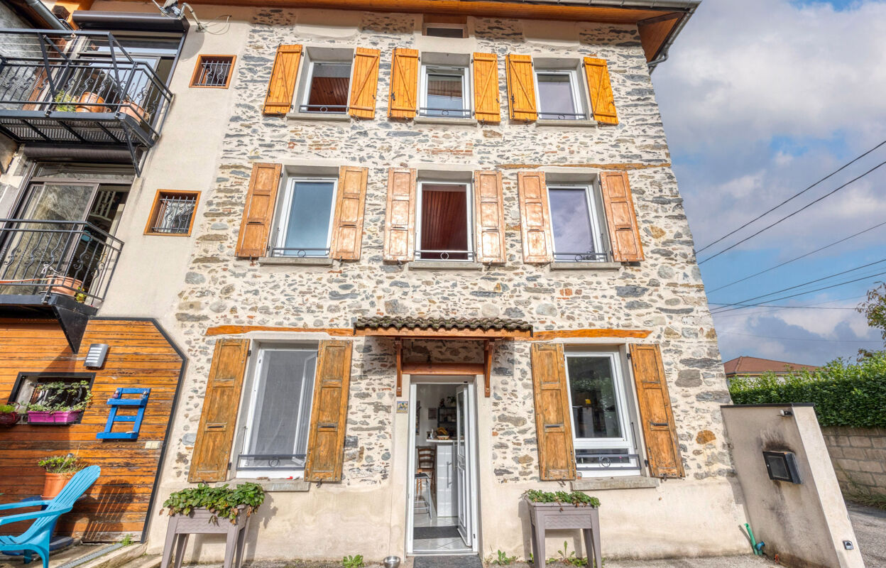 maison 6 pièces 151 m2 à vendre à Pontcharra (38530)