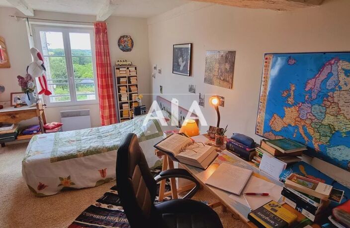 Maison 66.30m², 2 chambres, parking privé et jardin — photo 4