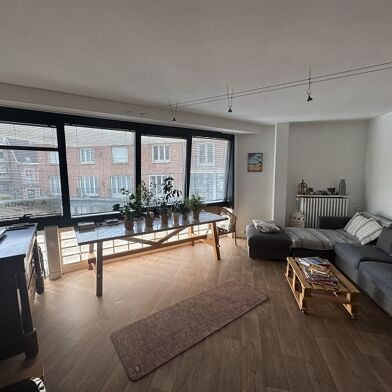 Appartement 6 pièces 190800 €