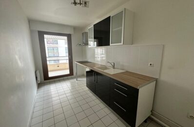 location appartement 3 016 € CC /mois à proximité de Antony (92160)