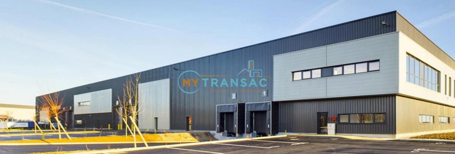 Local industriel  1636 m² à louer à Brie-Comte-Robert (77170)