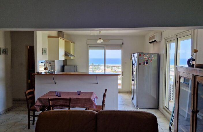 A VENDRE APPARTEMENT T3 ST-CLOTILDE A L'ENTRÉE DE LA BRETAGNE  ILE DE LA REUNION — photo 5
