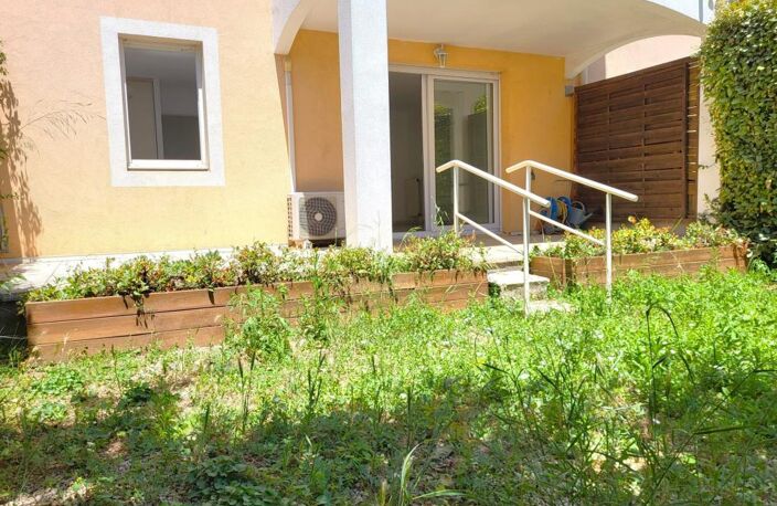 Brignoles - 2 pièces 50m² avec terrasse et jardin privatif — photo 2
