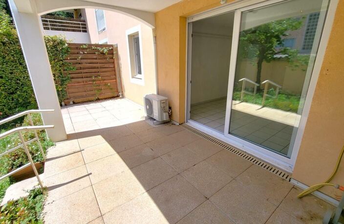 Brignoles - 2 pièces 50m² avec terrasse et jardin privatif — photo 3
